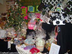 craft-show-table-2-dec-2007.jpg